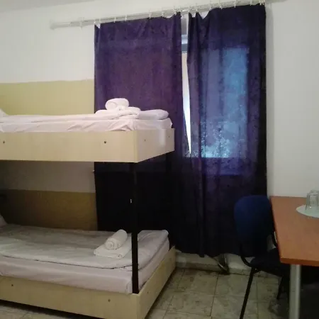 Emerald Gazde/Camere de închiriat